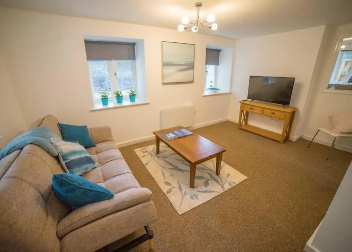 Champion Court Two Bedroom Flat Lejlighed Bristol